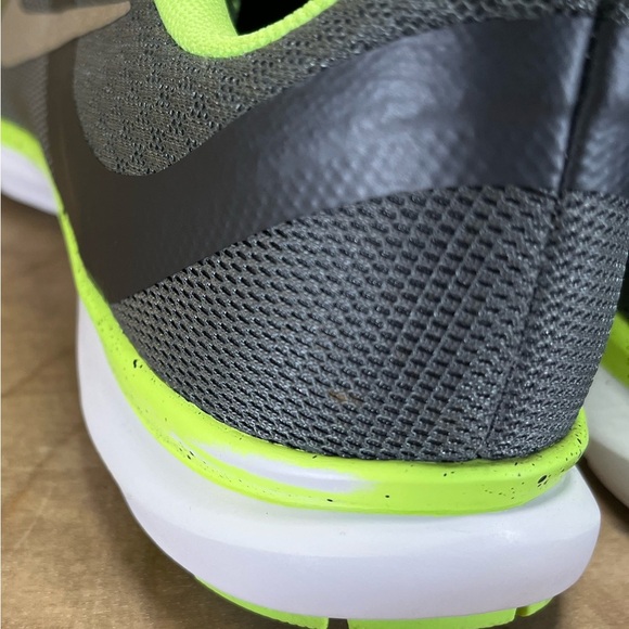Nike Flex Trainer 6 Womens Sz 8.5 Training Shoes Sneakers Gray Green 831578-006 - Picture 5 of 9
